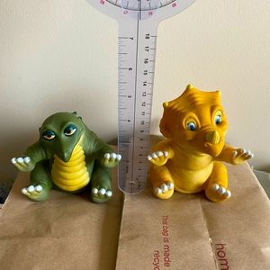 ONE Vintage (1988) Land Before Time Pizza Hut Puppet